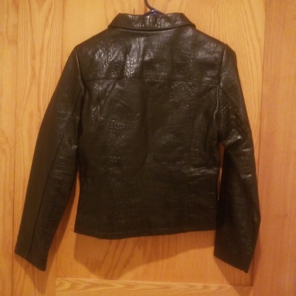 NEW LEATHER JACKET - Picture 3 of 3